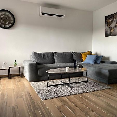 Adria-Appartment-Island-Vir #Sea #Beach #Wifi #Privateparking #Netflix Zewnętrze zdjęcie