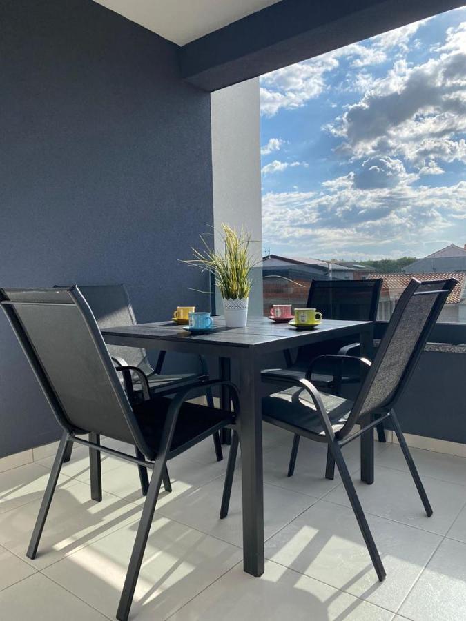 Adria-Appartment-Island-Vir #Sea #Beach #Wifi #Privateparking #Netflix Zewnętrze zdjęcie