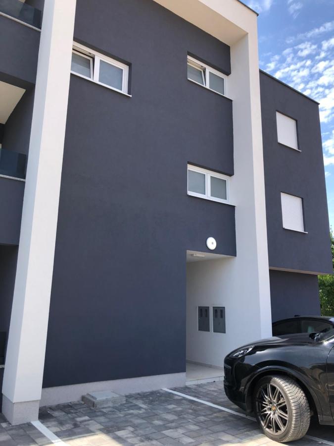 Adria-Appartment-Island-Vir #Sea #Beach #Wifi #Privateparking #Netflix Zewnętrze zdjęcie