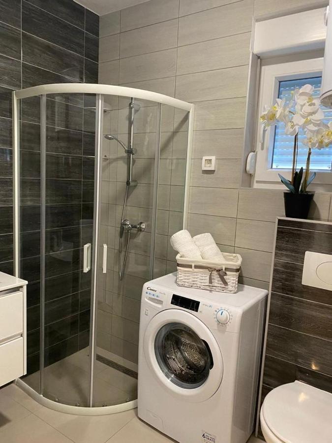 Adria-Appartment-Island-Vir #Sea #Beach #Wifi #Privateparking #Netflix Zewnętrze zdjęcie