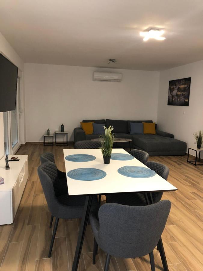 Adria-Appartment-Island-Vir #Sea #Beach #Wifi #Privateparking #Netflix Zewnętrze zdjęcie