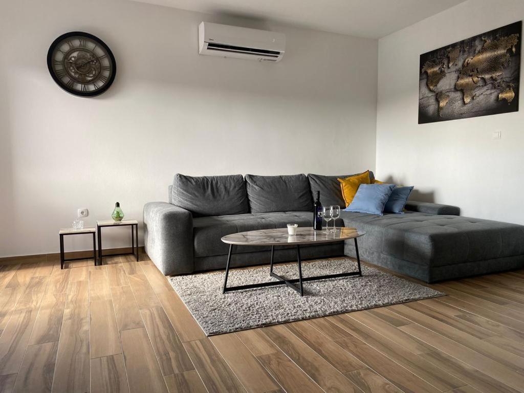 Adria-Appartment-Island-Vir #Sea #Beach #Wifi #Privateparking #Netflix Zewnętrze zdjęcie